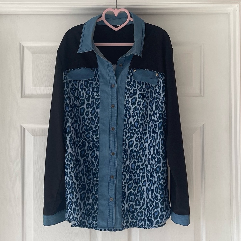Animal print and denim button down shirt 2XL silky- blue black